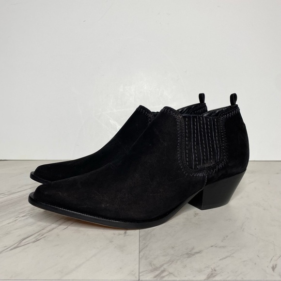 New! Schutz Jacqueline Low Profile Black Suede Bootie 8B - Picture 11 of 11